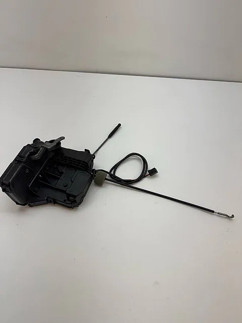 Door Lock Actuator Front Passenger Side Mercedes-Benz E350 W211 2007 2117200435
