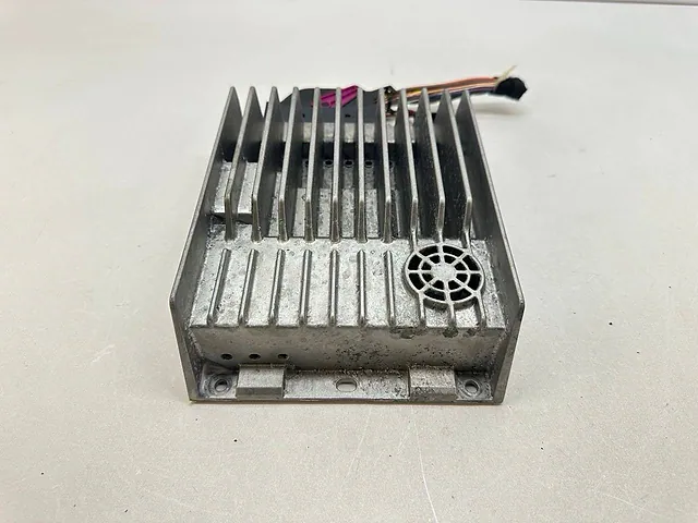 Amplifier Mercedes-Benz E350 W211 2007 Harman/Becker A2118709690