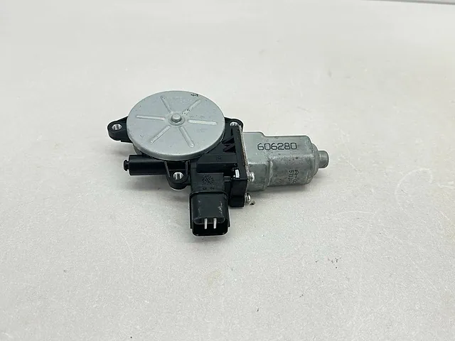 Window Motor Front Left Driver Side Mitsubishi Outlander 2010 606280
