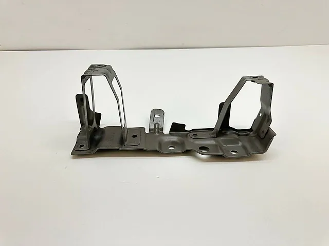 Fender Bracket Front Left Driver Side Nissan Murano Z51 2009-2014