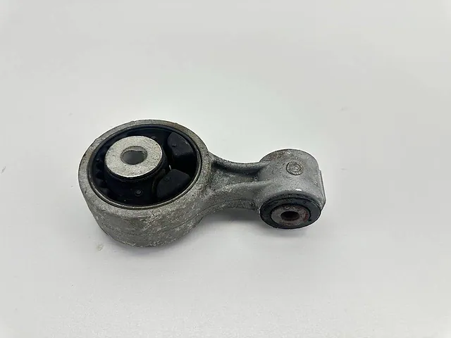 Engine Mount Nissan Murano Z51 2014 Torque Rod 11350-JP00B