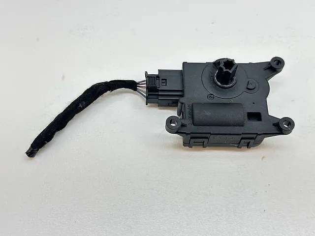 Blend Door Actuator Ford Flex 2009-2016 T1010120F