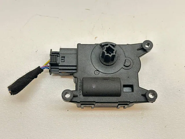 Blend Door Actuator Ford Flex 2009-2016 T1010120F