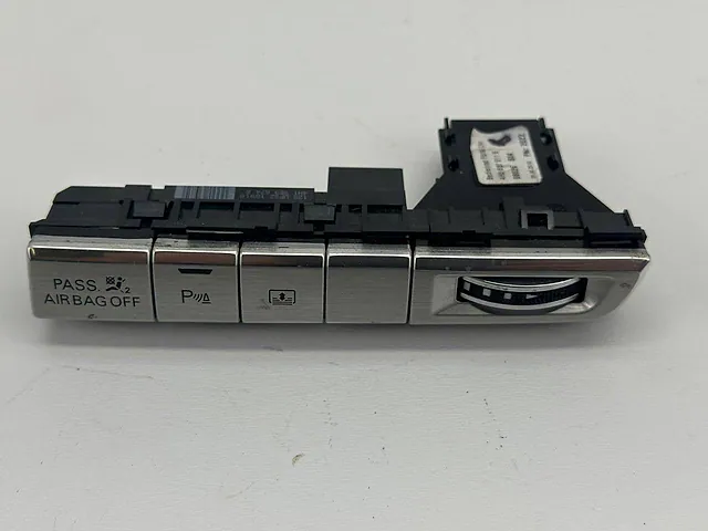 Hazard Switch Front Left Driver Side Audi A8 D4 2011 With Air Vent 4H0820911