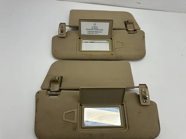 Sun Visor Mercedes-Benz E550 W211 2007 Pair 2118100410
