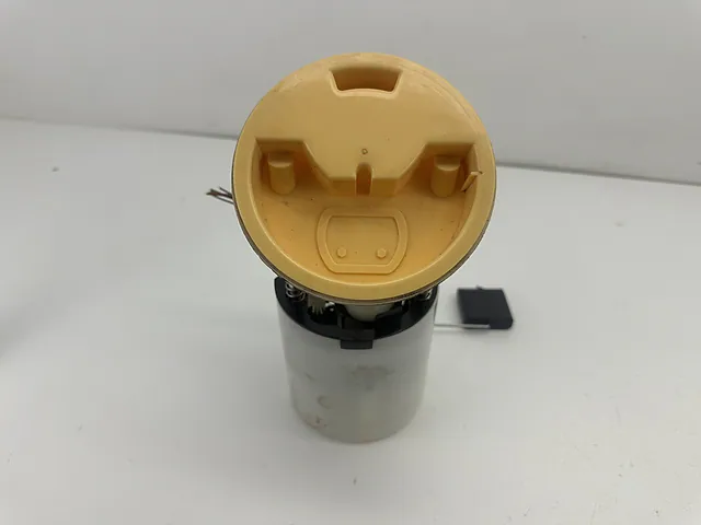 03-09 MERCEDES W211 E500 E350 E320 E550 E300 E280 FUEL GAS PUMP 91318