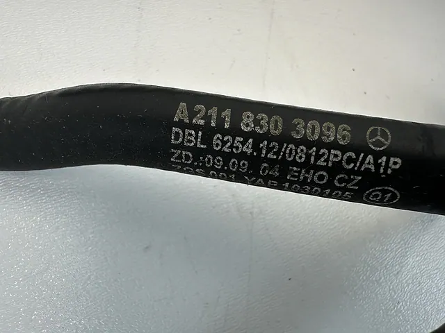 Radiator Hose Mercedes-Benz E550 W211 2007 Set of 3 A2118303196