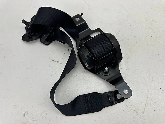 Seat Belt Rear Right Passenger Side BMW X5 F15 2016 2nd Row 623201500D