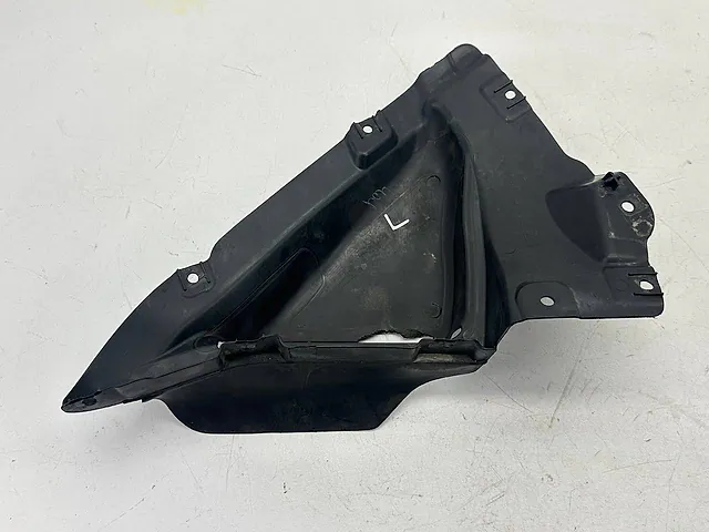 Fender Liner BMW X5 F15 2016 7304045 — photo 1