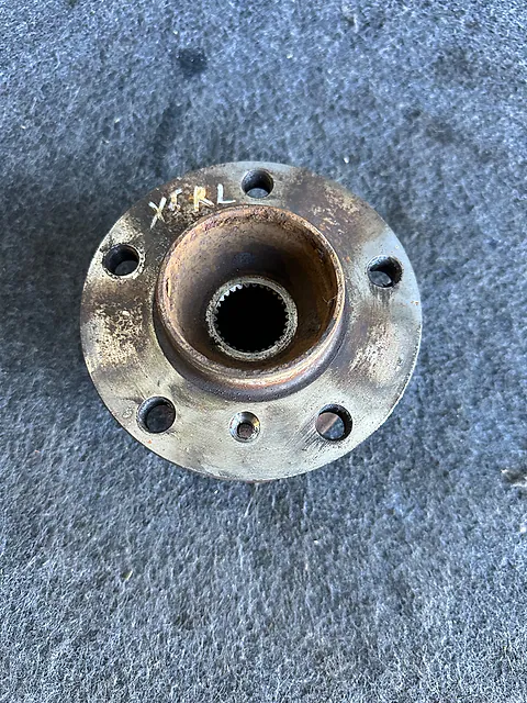 Wheel Hub Bearing BMW X5 F15 2016 6869869