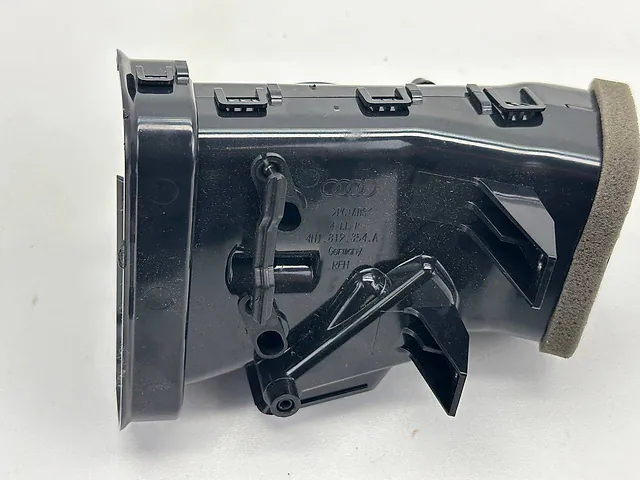 11-18 Audi A8L Front Right Side Dash Air Distributor 4H1819354 Oem