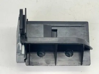 2014-18 BMW X5 F15 REAR LEFT TRUNK SHADE ROLLER BLIND SUPPORT BRACKET 9928100013